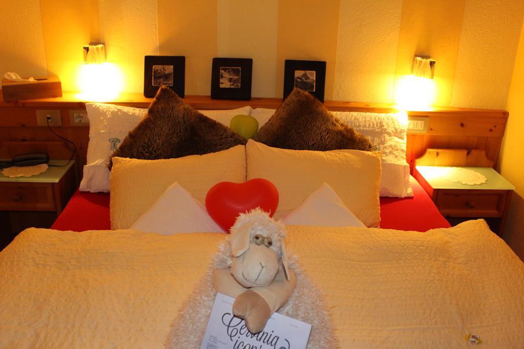 Hotel Meuble Gorret Breuil-Cervinia Ngoại thất bức ảnh